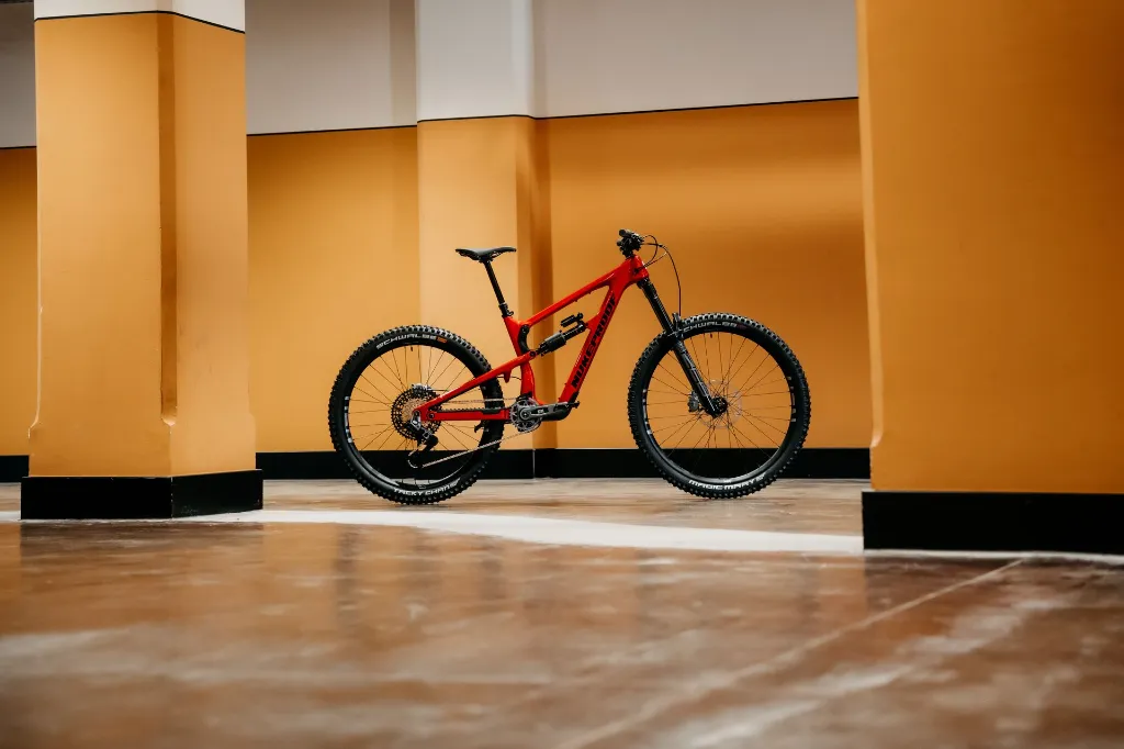 Nukeproof Mega Carbon-3.webp